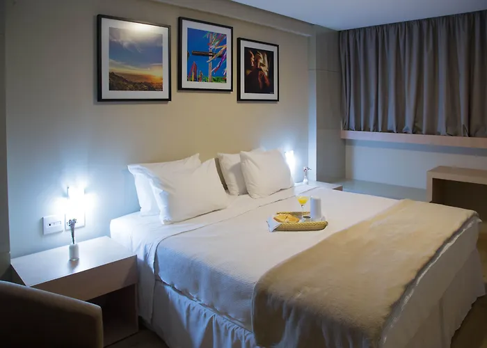 Intercity Montes ClarosHotel Em